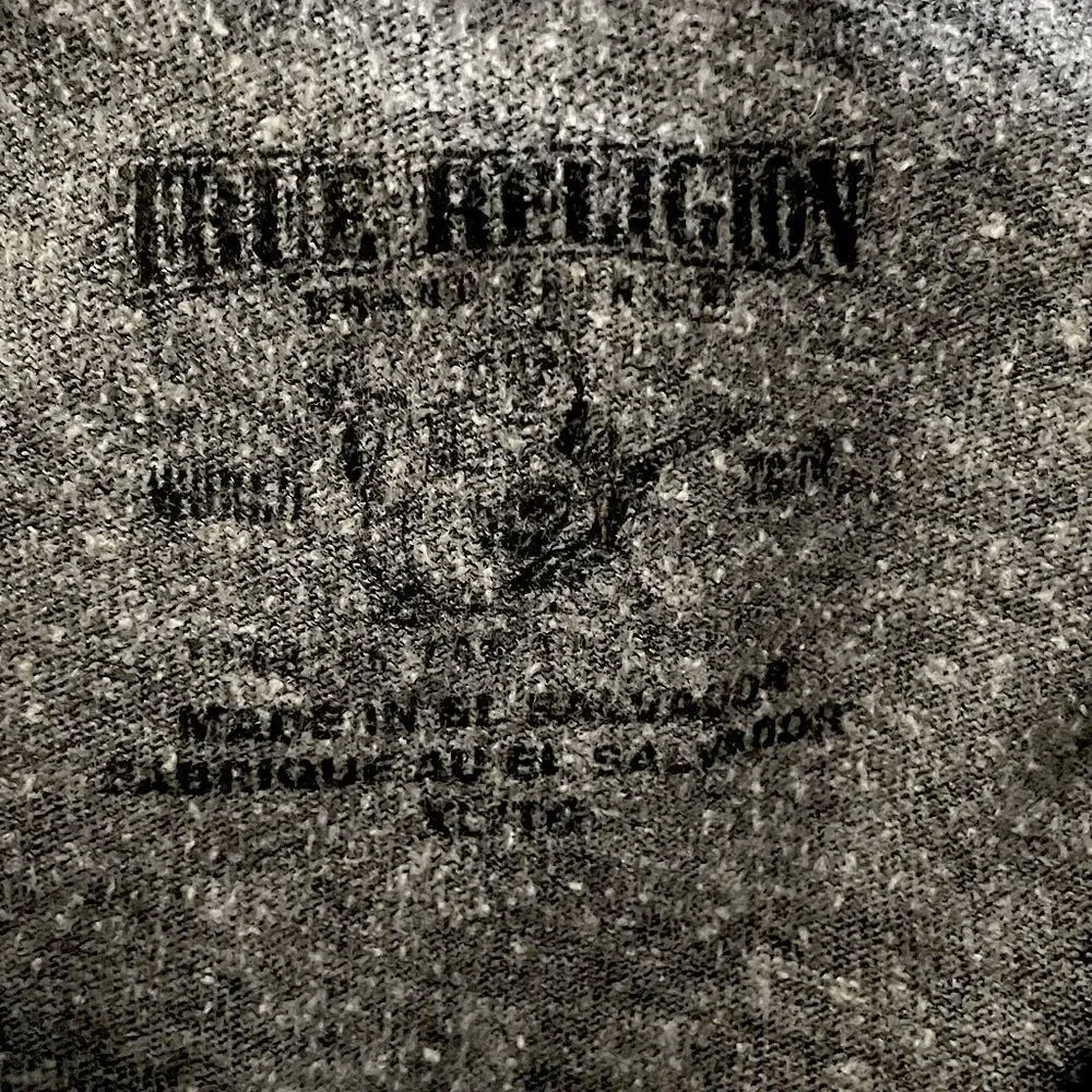 True Religion Mens Distressed Ultra-soft Short-Sleeve Tee. Size Xl.